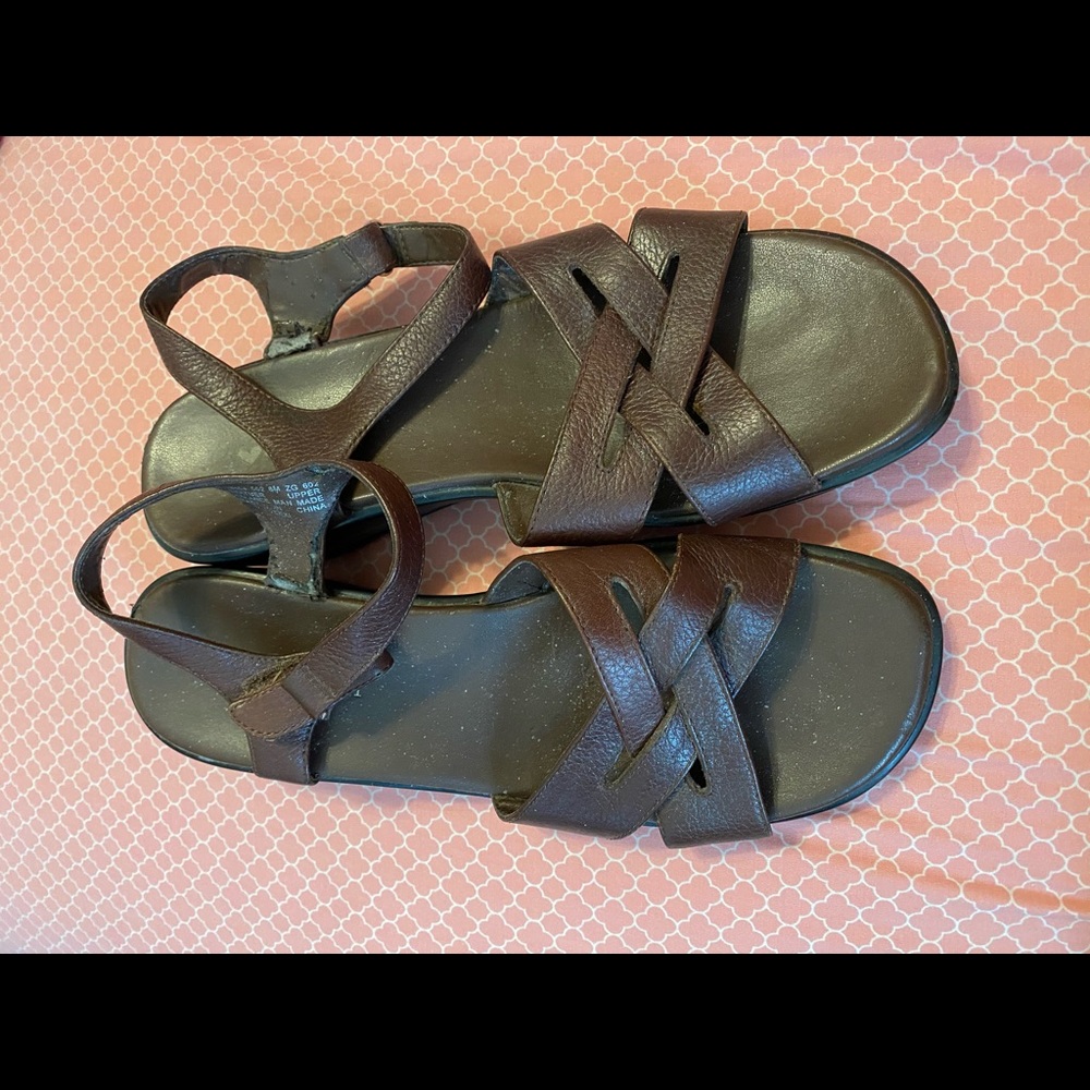 I ❤️ Comfort Sandals, Size 6